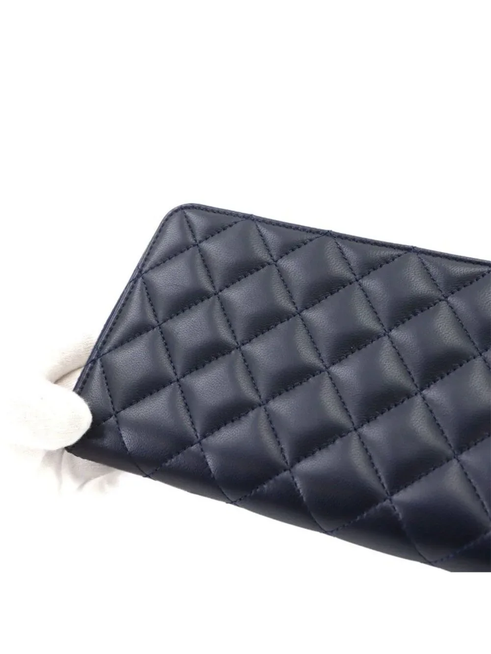 Chanel Quilted Classic Long Zip Wallet Zip Around Lambskin